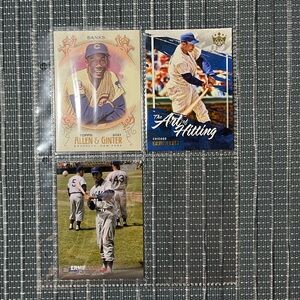 ⚾️ Ernie Banks MLB Baseball Sports Trade Cards, Lot of 3
